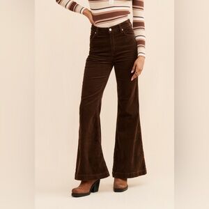 Rolla’s Women’s Eastcoast Flare High Rise Jeans Brown Corduroy Size 32
